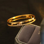 [Cyra] Move Romane Diamant-Armreif