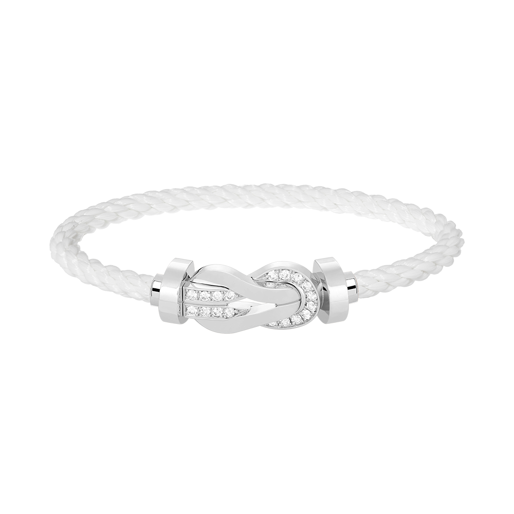 [Cyra]  CHANCE LARGE 8 FIGURE BUCKLE HALF DIAMOND BRACELET SILVER