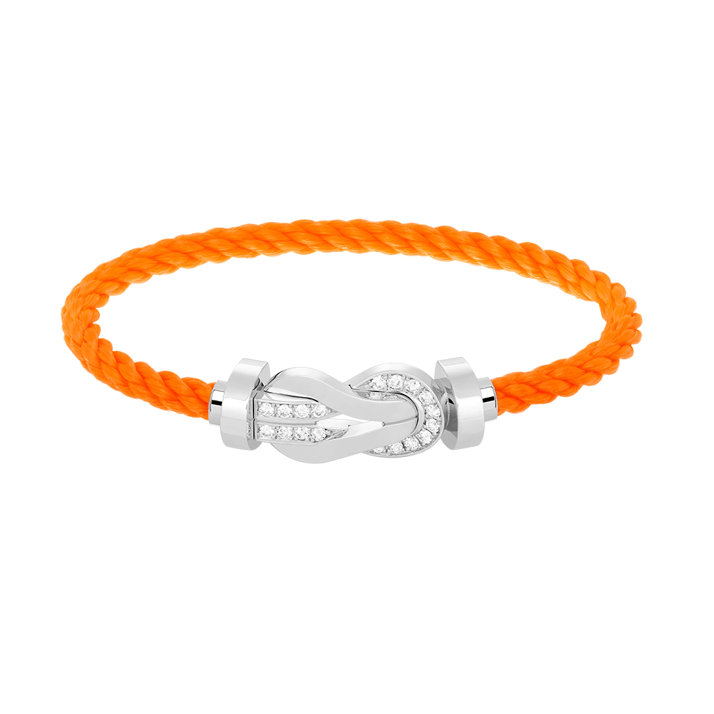 [Cyra]  CHANCE LARGE 8 FIGURE BUCKLE HALF DIAMOND BRACELET SILVER