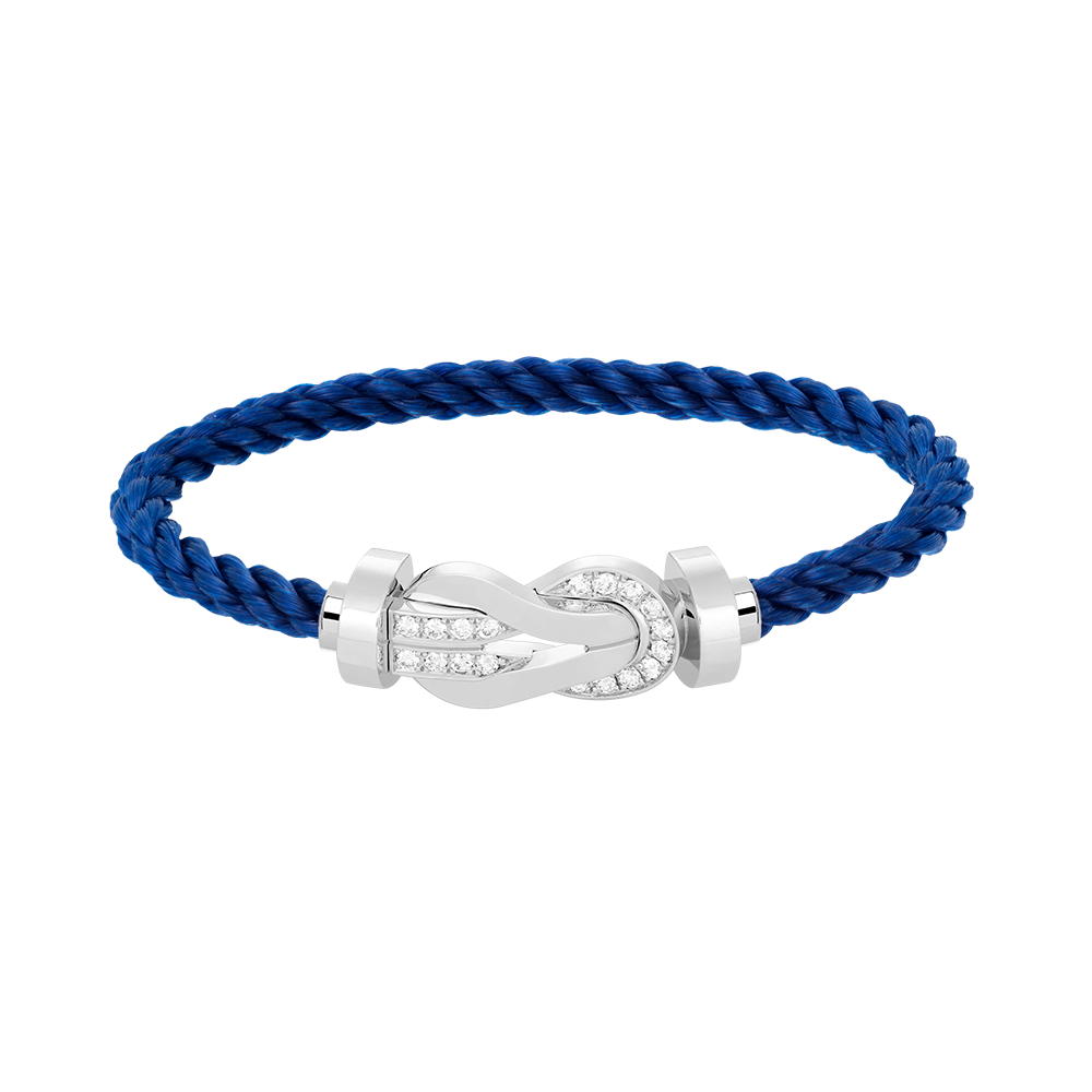 [Cyra]  CHANCE LARGE 8 FIGURE BUCKLE HALF DIAMOND BRACELET SILVER