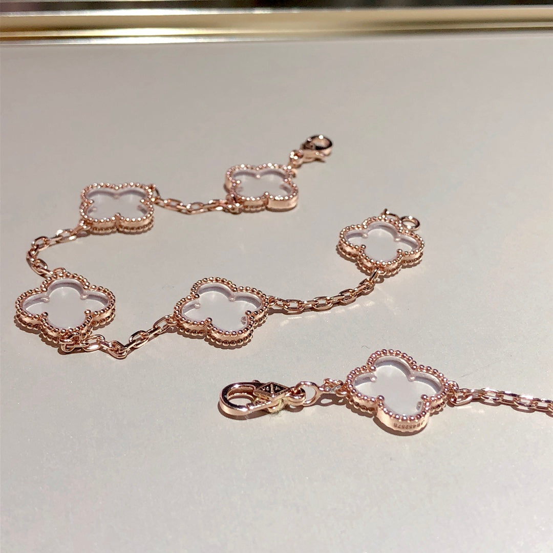 [Cyra] New CLOVER 5 MOTIF ROCK CRYSTAL BRACELET
