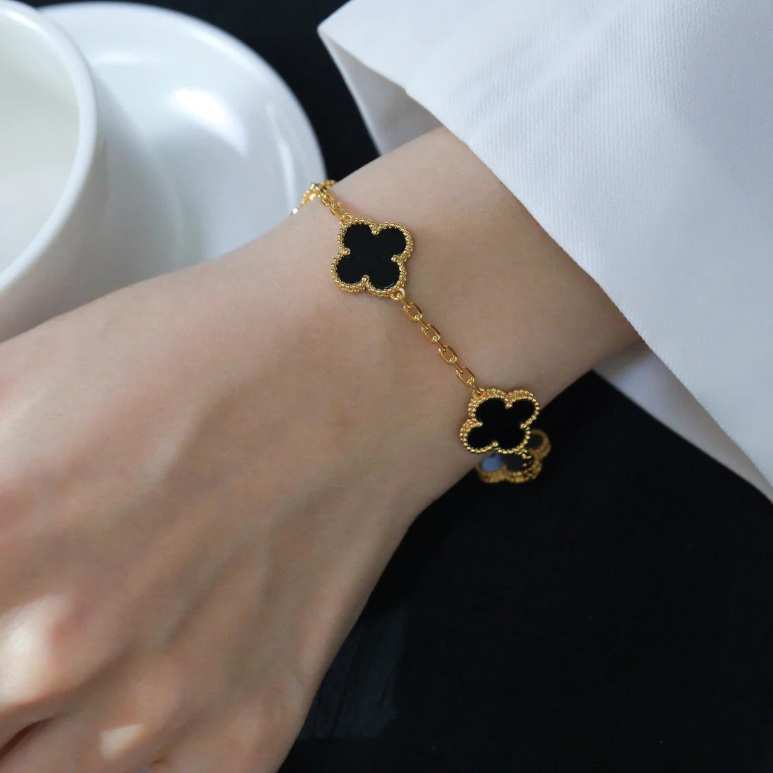 [Cyra] NEUE CLOVER 5 MOTIV ONYX ARMBAND KOLLEKTION
