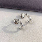 [Cyra]  LOVE イヤリング 2.65MM シルバー