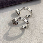[Cyra]  LOVE イヤリング 2.65MM シルバー