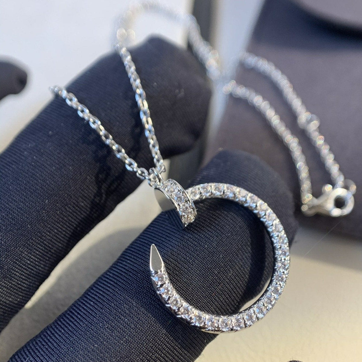 [Cyra]  JUSTE NECKLACE SILVER DIAMONDS