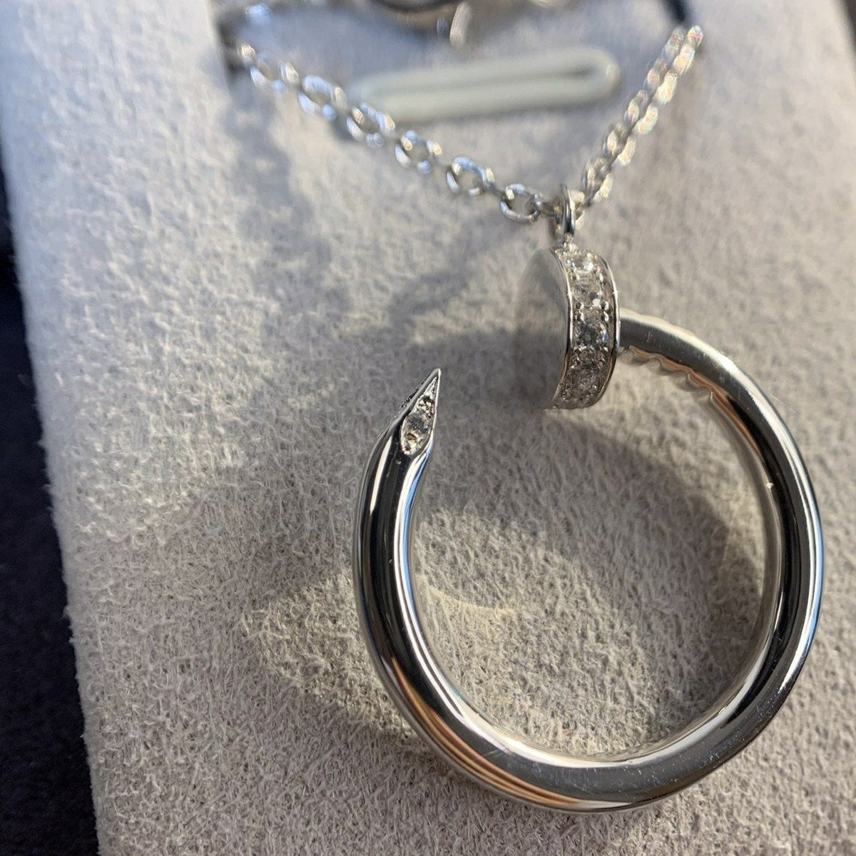 [Cyra] JUSTE HALSKETTE SILBER