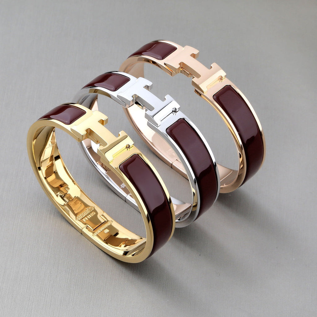 [Cyra]  H ROUGE ARMBAND