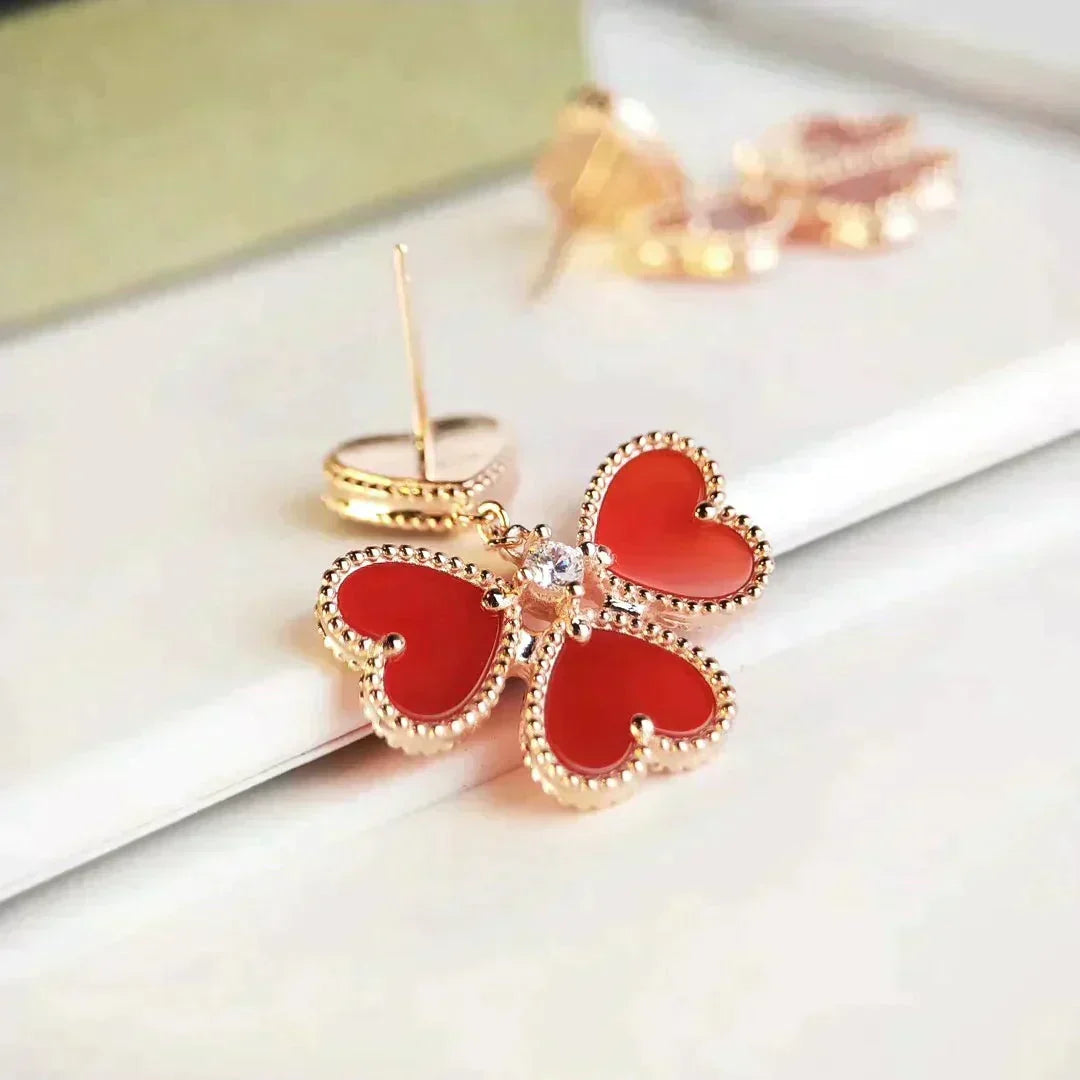 [Cyra]  SWEET CLOVER CARNELIAN EARRINGS