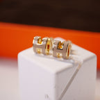 [Cyra]  MINI POP H GOLD EARRINGS GREY