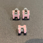 {
  "Cyra": "ミニ・ポップH シルバーピアス ピンク"
}