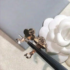 [Cyra]  クローバー ミディアム 1モチーフ ピンクMOP ダイヤモンド イヤリング