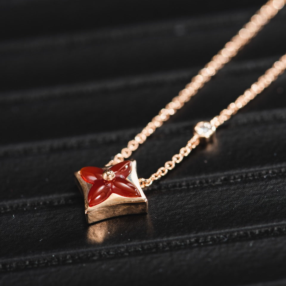 [Cyra]  STAR NECKLACE PINK GOLD 1 DIAMOND