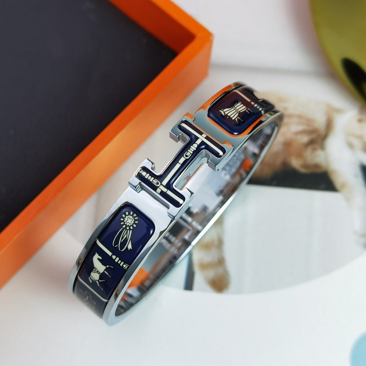 [Cyra]  H COUVERTURES DUNKELBLAUER ARMBAND