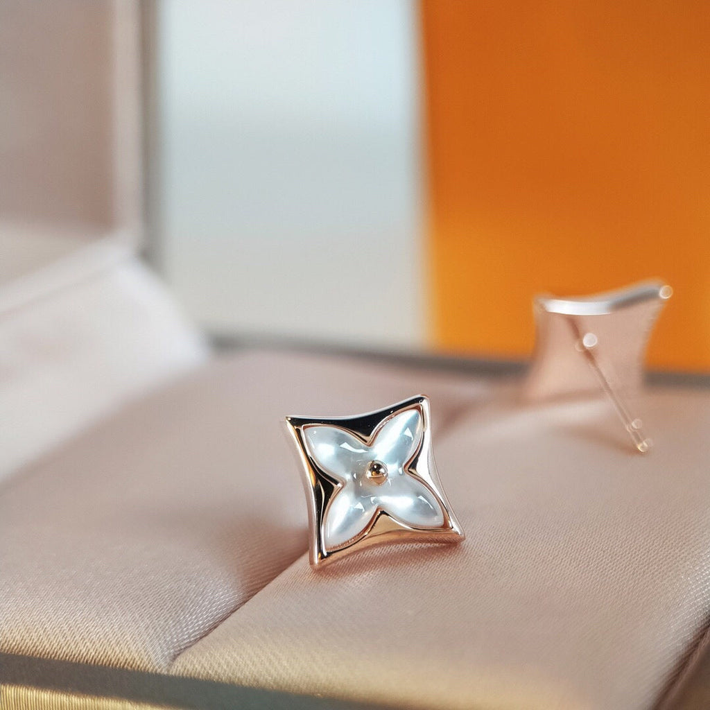 [Cyra]  STAR MOP PINK GOLD EARRINGS