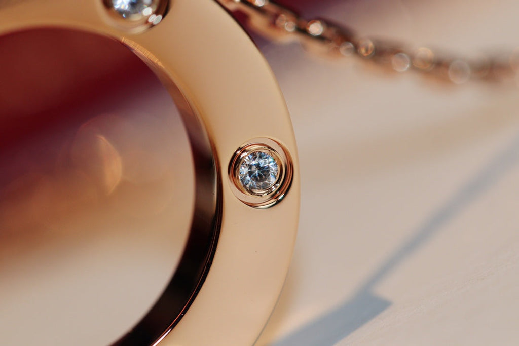 [Cyra]  LOVE NECKLACE 16MM 6 DIAMONDS PINK GOLD
