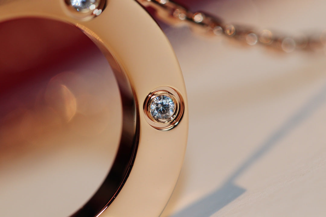 [Cyra]  LOVE NECKLACE 16MM 6 DIAMONDS PINK GOLD