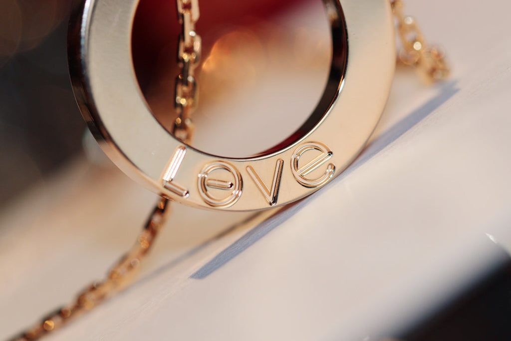 [Cyra]  LOVE NECKLACE 16MM 6 DIAMONDS PINK GOLD