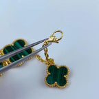 [Cyra]  MAGIC CLOVER MALACHITE GOLD BRACELET 5 MOTIFS
