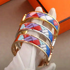 [Cyra]  H ARMBAND MIT PUNKTKANTE 12MM