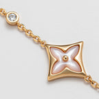 {
  "Cyra": "STAR 1 ダイヤモンド ピンクゴールド ブレスレット"
}