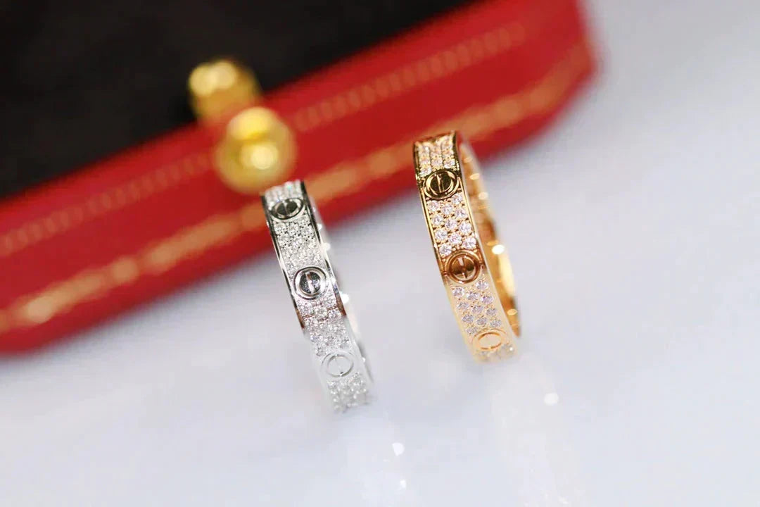 [Cyra]  LOVE RING 3.6MM DIAMOND PAVED