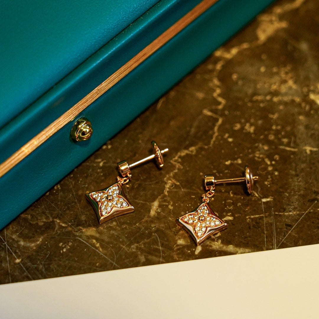 [Cyra]  STAR DIAMONDS EARRINGS GOLD