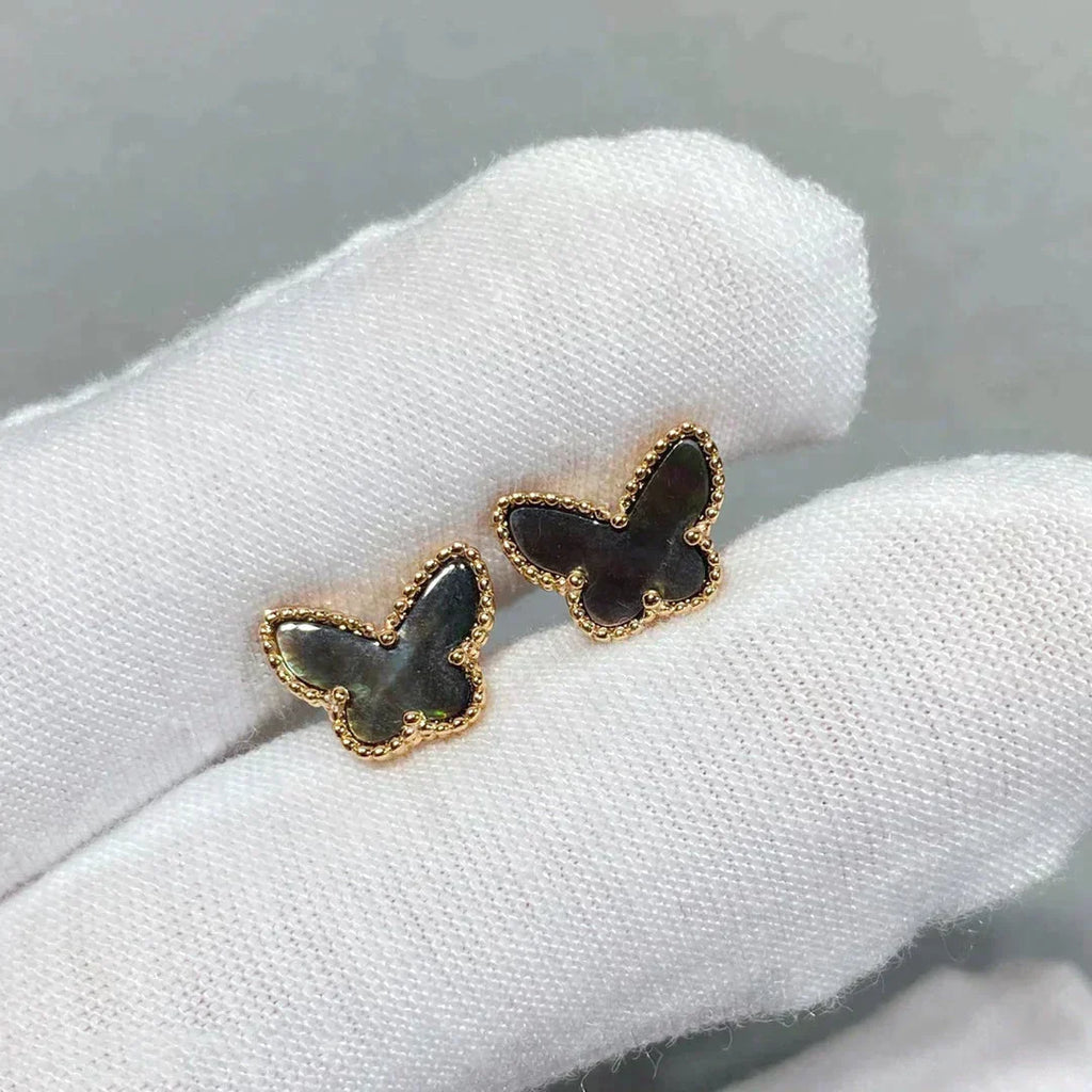 [Cyra]  BUTTERFLY DARK MOP  EARRINGS