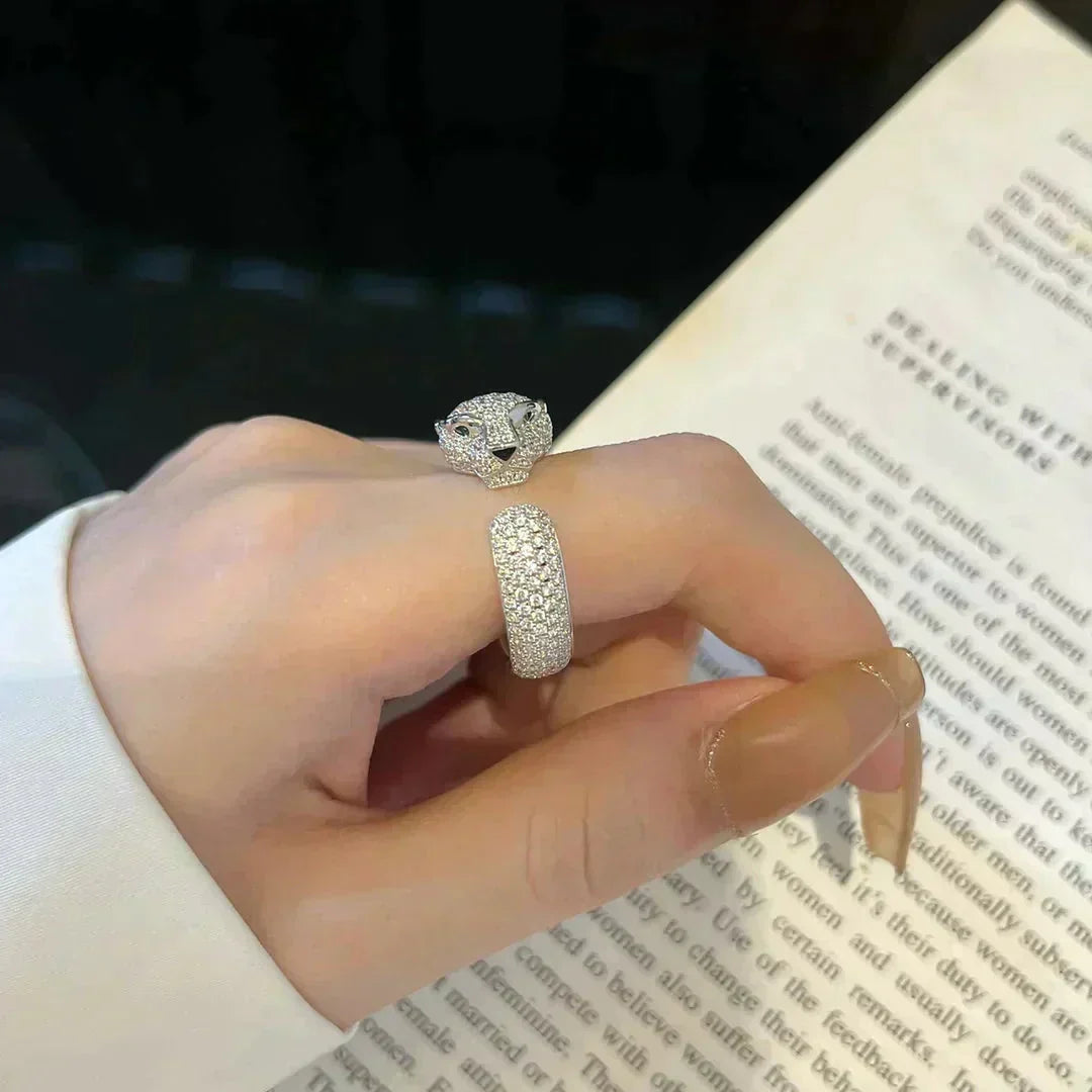 [Cyra]  PANTHERE 5.5MM ALL DIAMOND RING