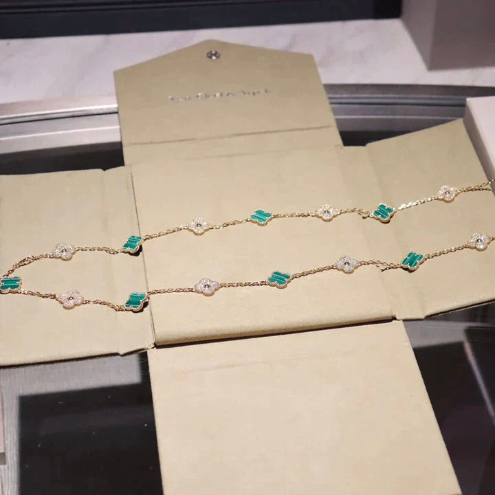[Cyra]  CLOVER 20 MOTIFS MALACHITE DIAMOND NECKLACE