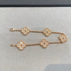 [Cyra]  New  CLOVER 5 MOTIF FULL DIAMOND BRACELET COLLECTION