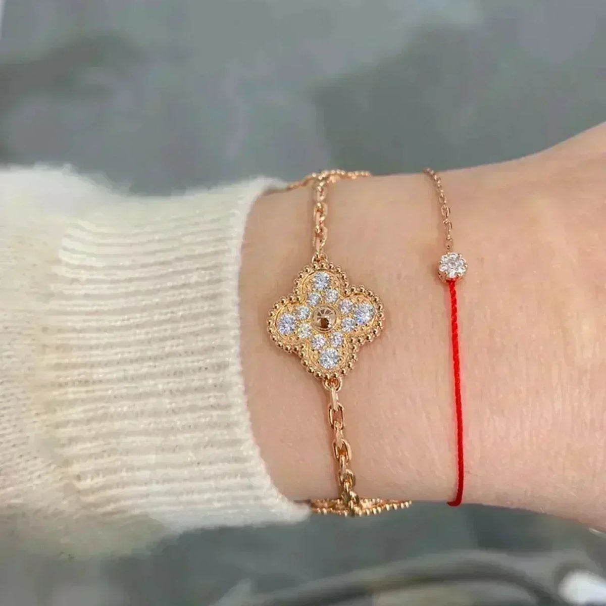 [Cyra]  New  CLOVER 5 MOTIF FULL DIAMOND BRACELET COLLECTION