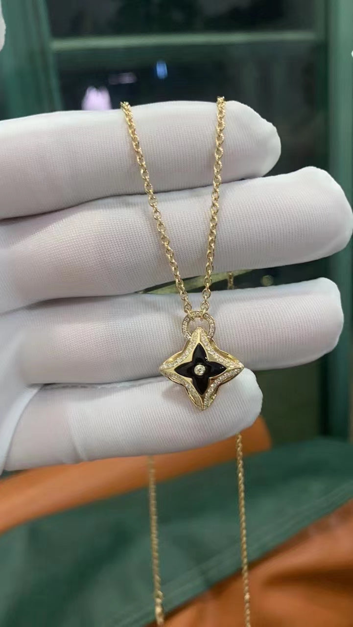 [Cyra] STERN-ANHÄNGER ROSÉGOLD DIAMANT-HALSKETTE