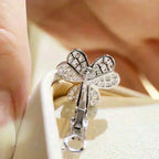 [Cyra]  CLOVER COMOS DIAMOND EARRINGS SILVER