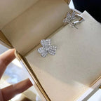 [Cyra]  CLOVER COMOS DIAMOND EARRINGS SILVER