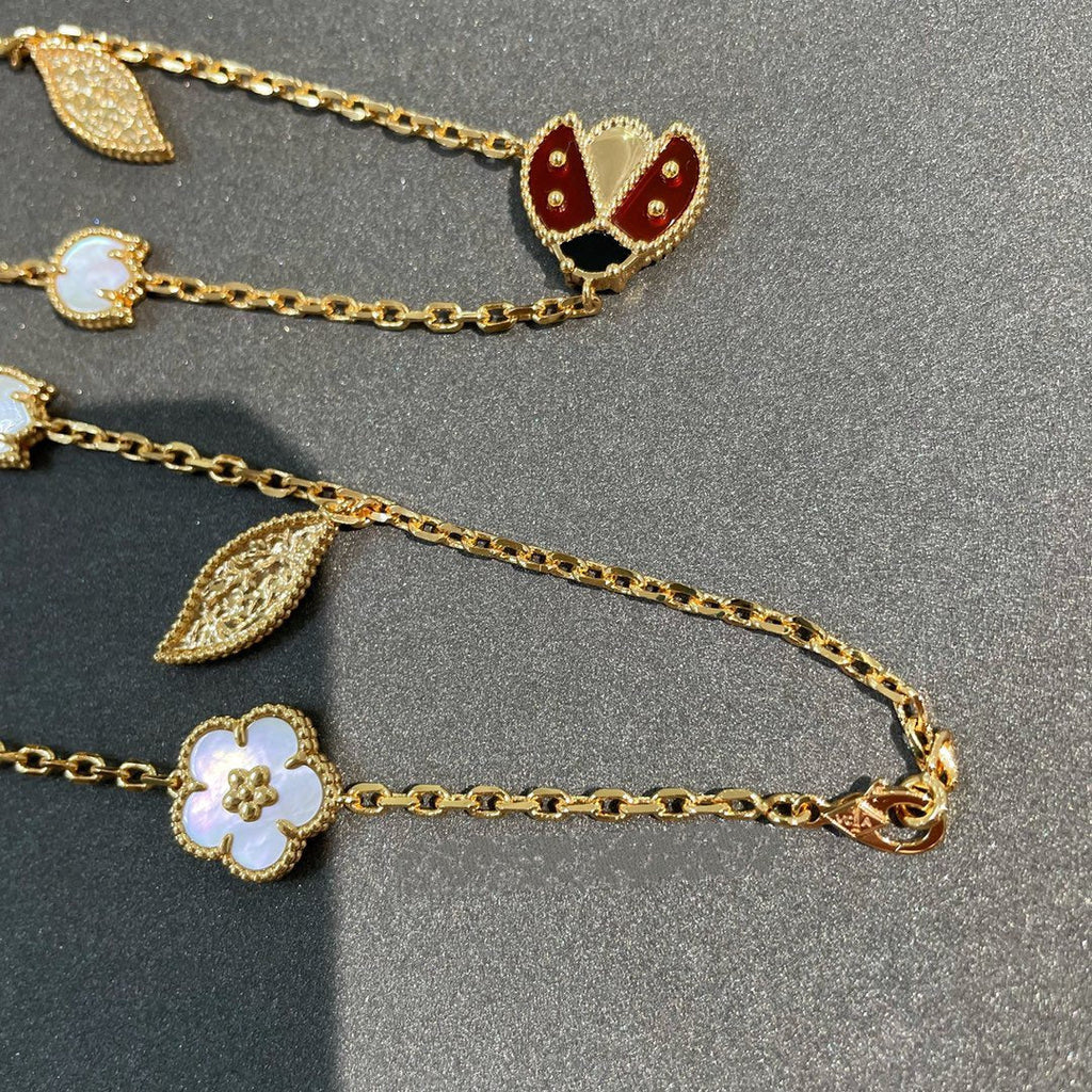 [Cyra]  LUCKY SPRING 15 MOTIFS GOLD NECKLACE