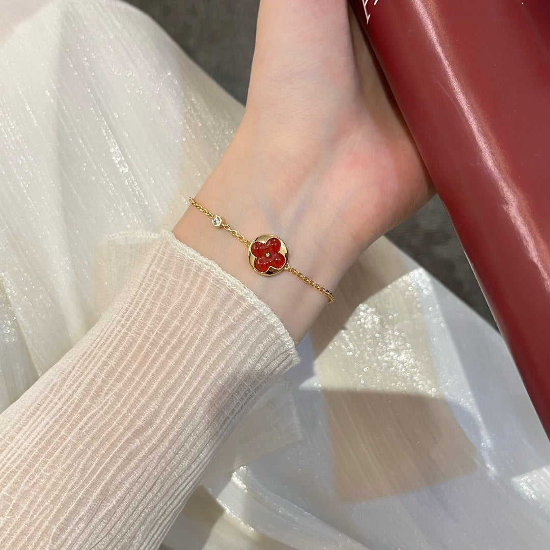 [Cyra]  SUN PEDANT CARNELIAN BRACELET