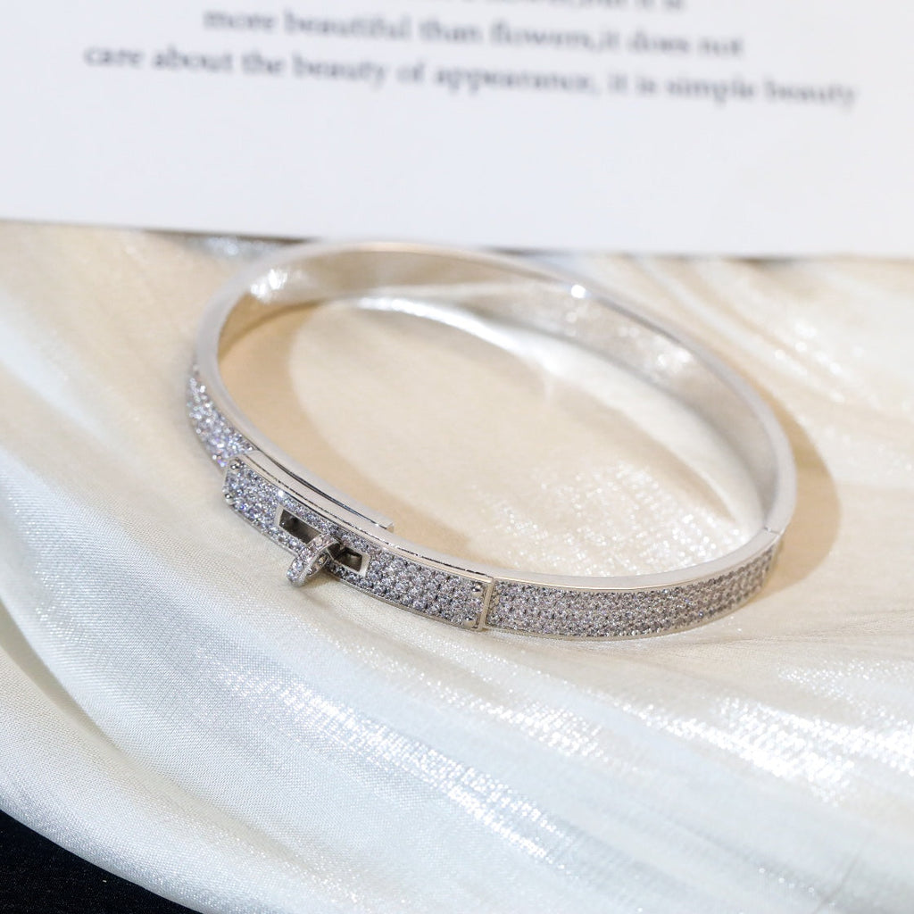 [Cyra]  KELLY BRACELET DIAMOND PAVED