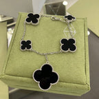 [Cyra]  CLOVER 5 MOTIFS SIVLER ONYX BRACELET