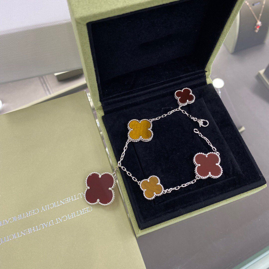 [Cyra] クローバー 5モチーフ シルバー カーネリアン タイガーアイ ブレスレット