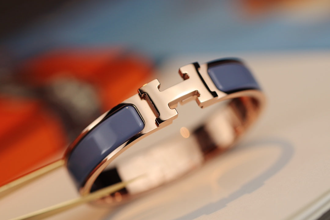 [Cyra]  H BRACELET 12MM BLUE GRAY