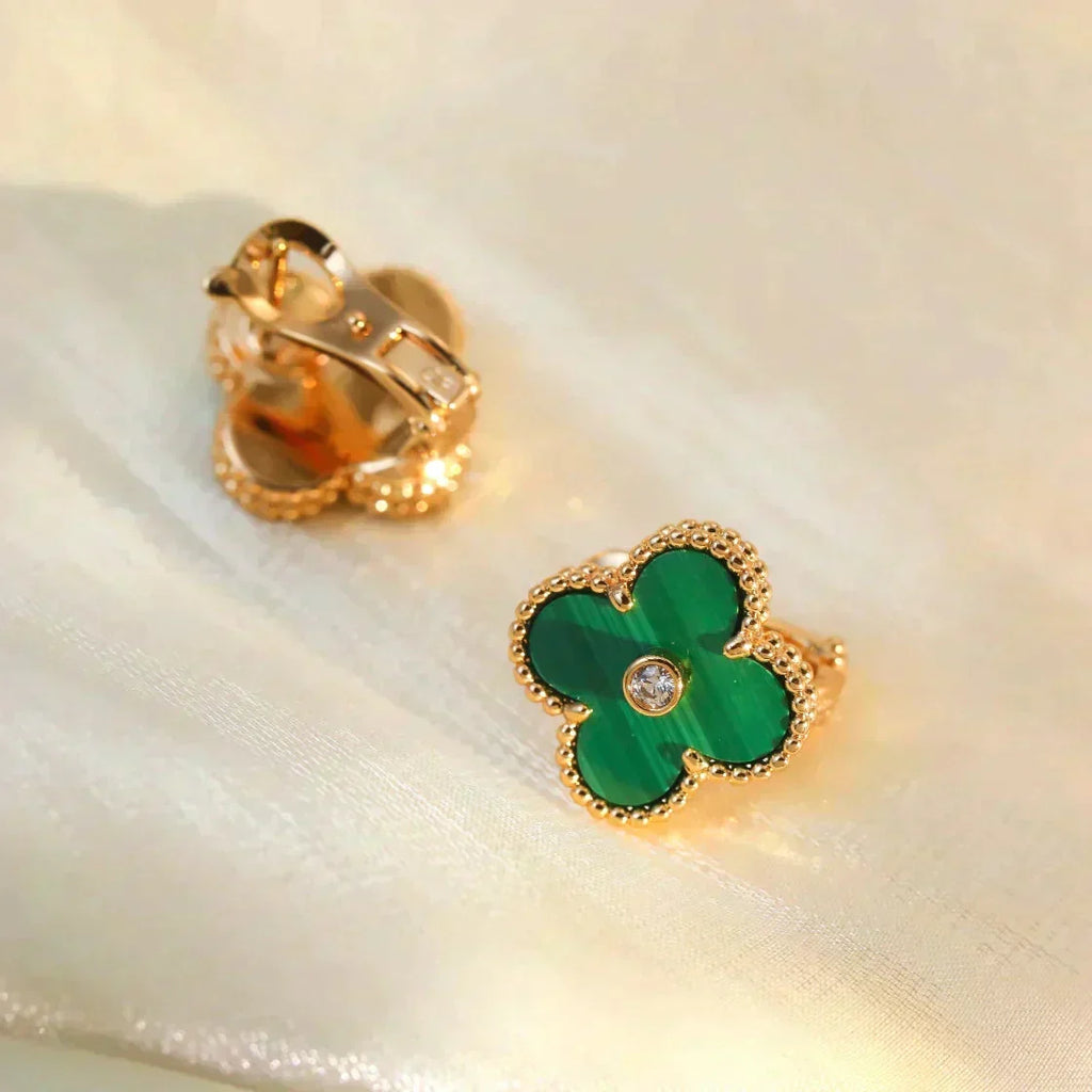 [Cyra] CLOVER MEDIUM 1 MOTIV MALACHIT DIAMANT OHRRINGE