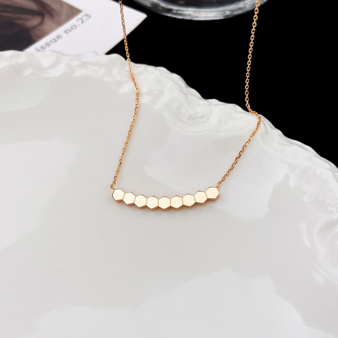 [Cyra]  BEE MY LOVE DIAMOND NECKLACE