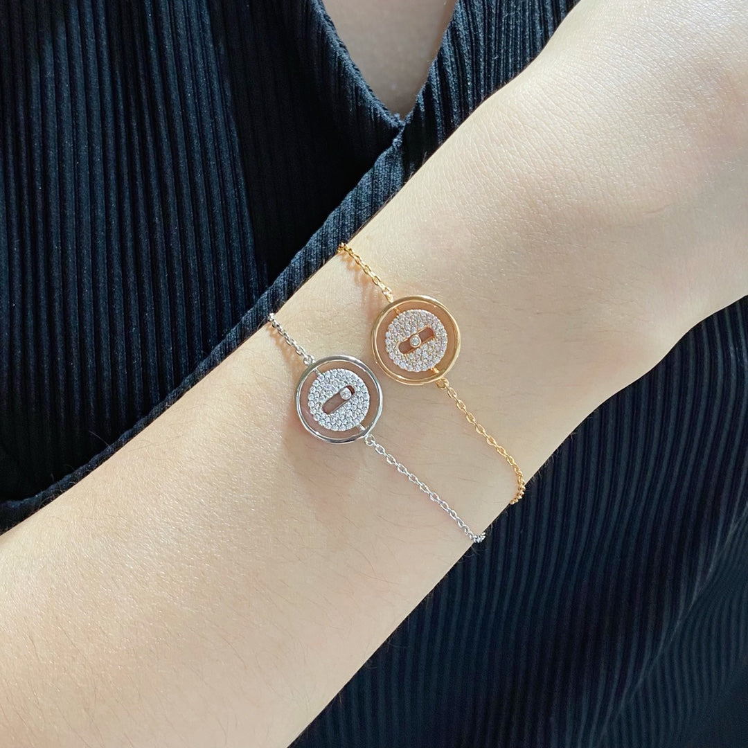 [Cyra]   MOVE DIAMOND PAVED BRACELET