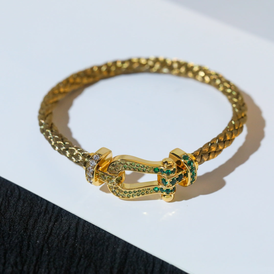 [Cyra]  FORCE 10 GOLD GREEN DIAMOND PAVED