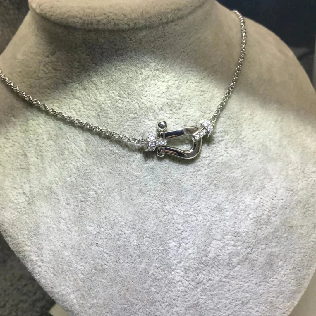 [Cyra]  FORCE 10 DIAMOND NECKLACE