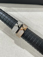 [Cyra]  LIENS EVIDENCE  DIAMOND PAVED RING