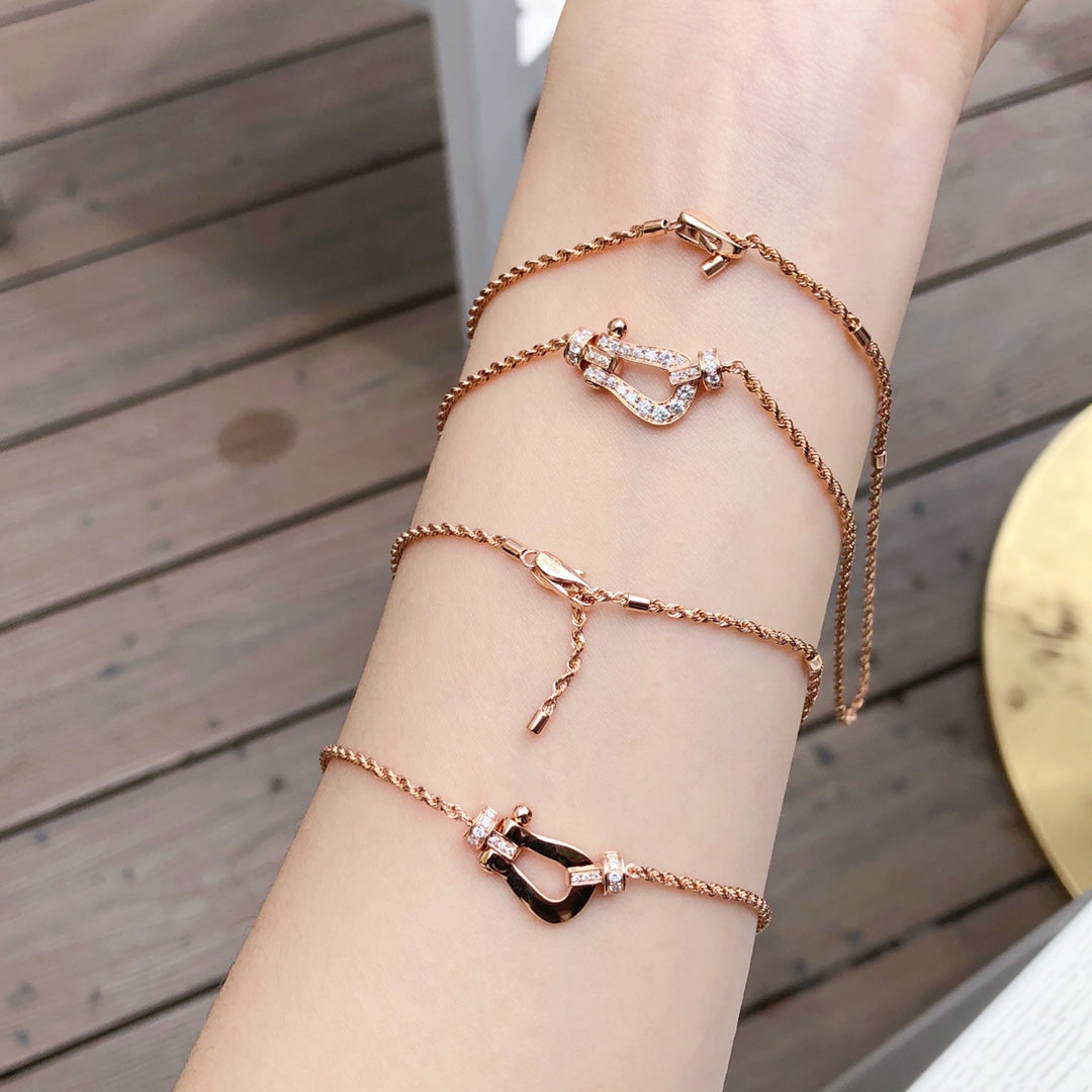 [Cyra]  FORCE 10 PINK GOLD DIAMOND NECKLACE