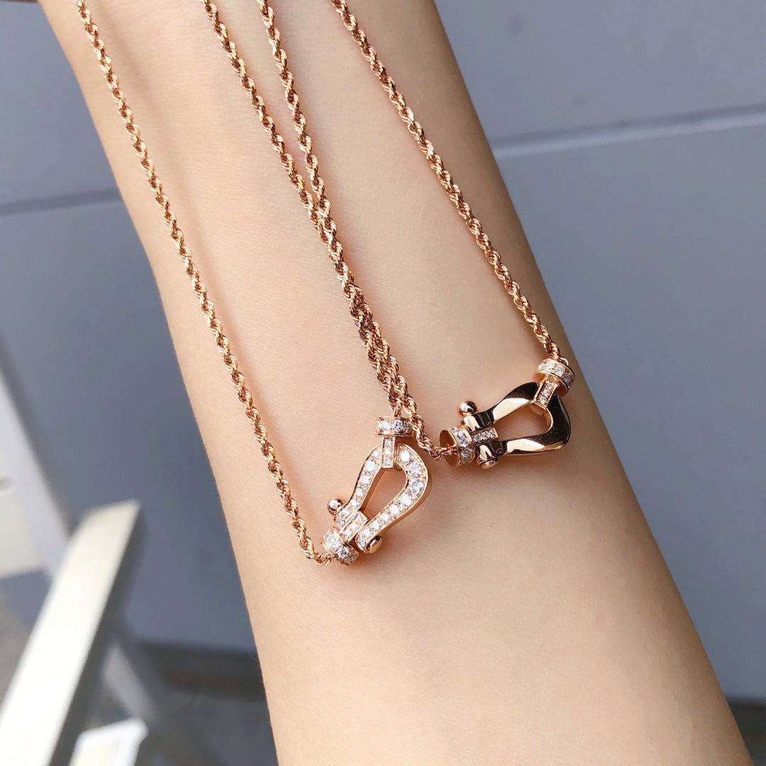 [Cyra]  FORCE 10 PINK GOLD DIAMOND NECKLACE