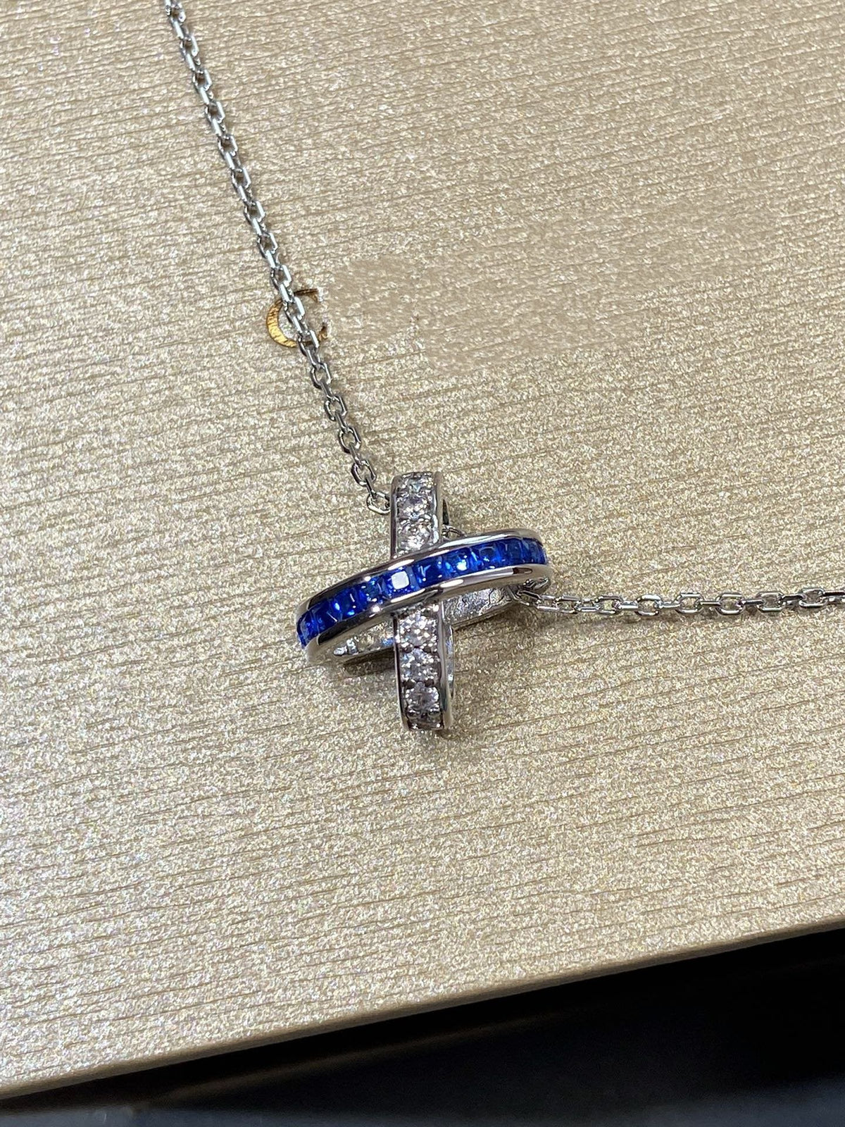 [Cyra]  LIENS DIAMOND SILVER NECKLACE