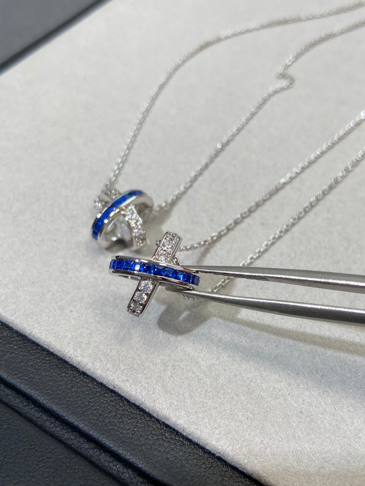 [Cyra]  LIENS DIAMOND SILVER NECKLACE